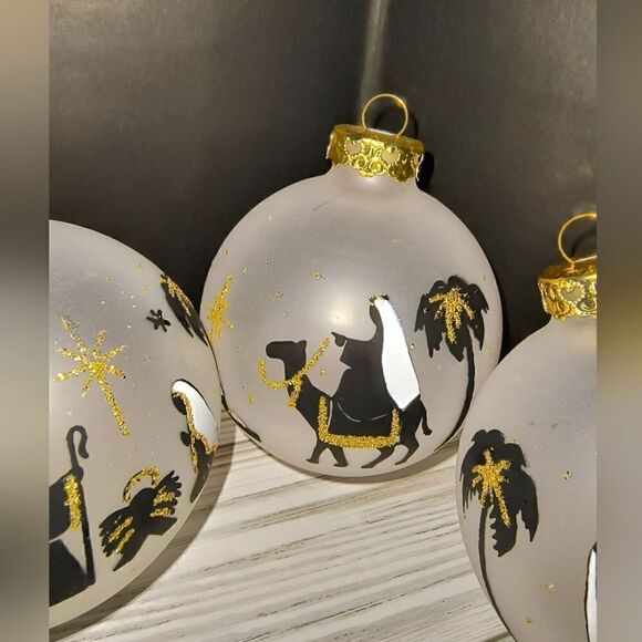 Vintage Nativity Scene Glass Christmas Holiday Ornament Frosted Gold North Star - Picture 5 of 8